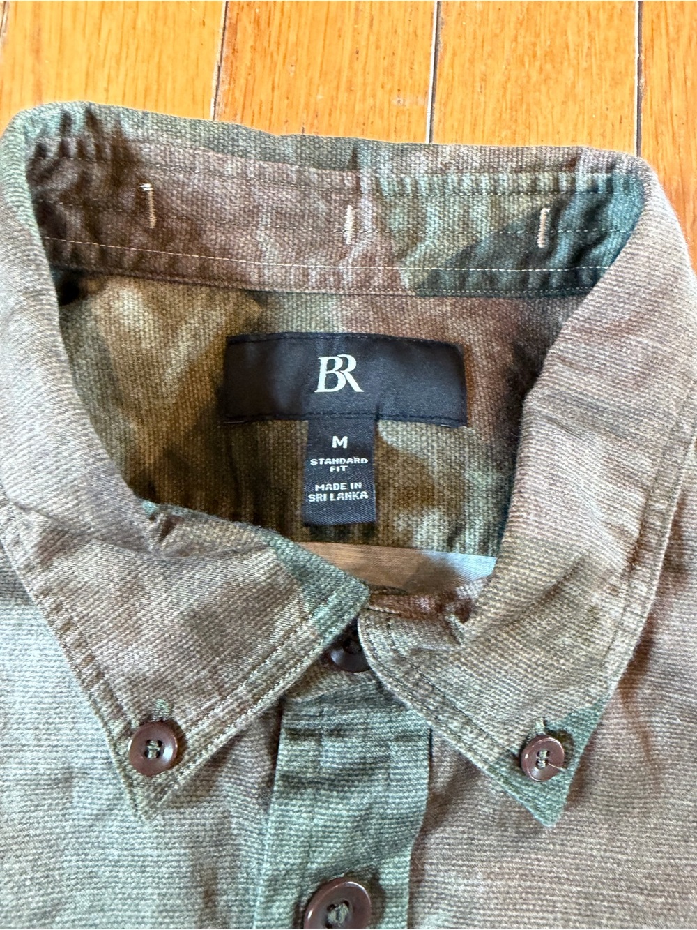 Banana Republic Camo Button Down Front Long Sleeve Shirt Mens Medium Flap Pocket - Picture 3 of 5